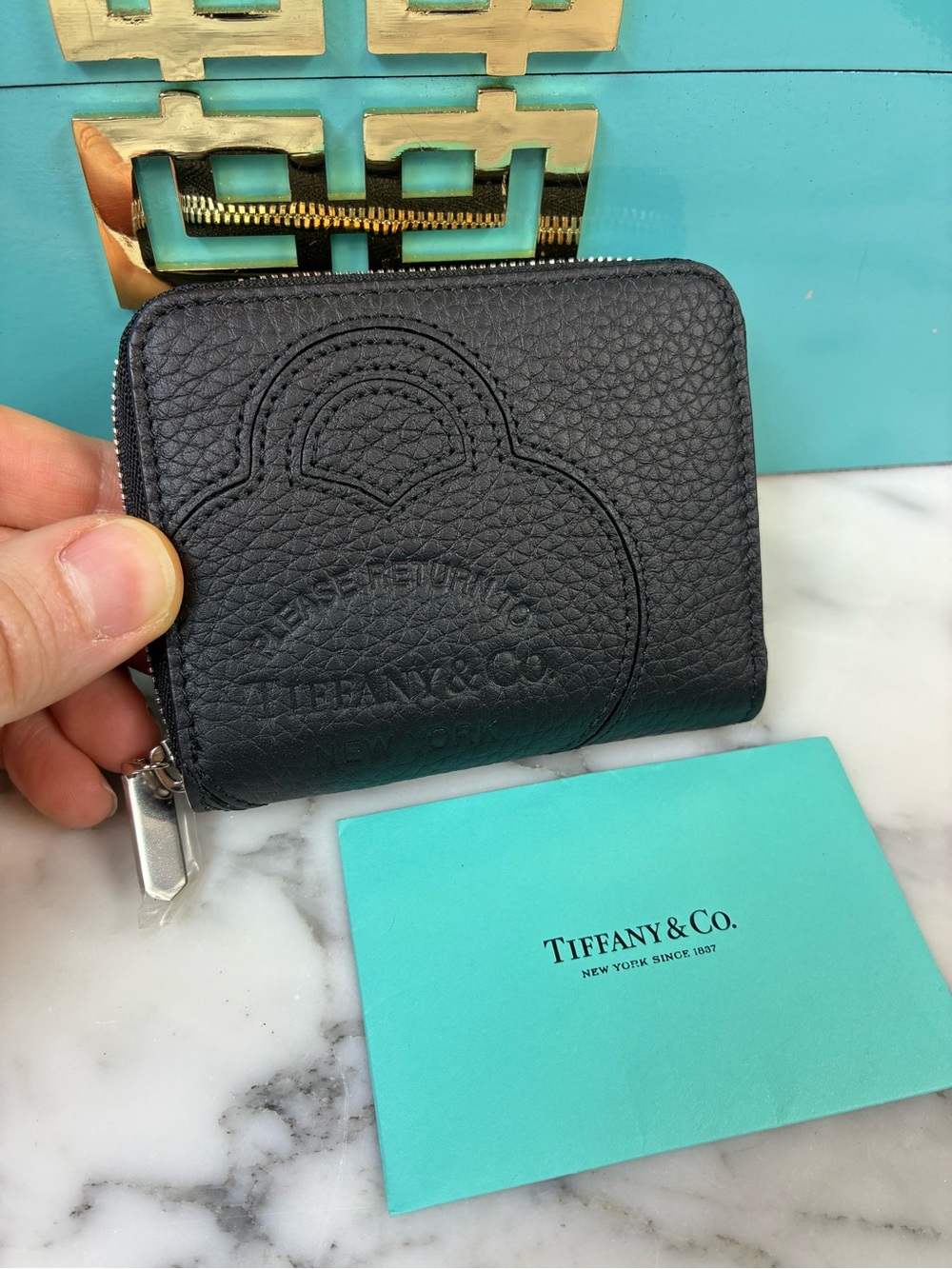 Tiffany & Co. Black Leather Return to Tiffany Zip Compact Wallet - NWT